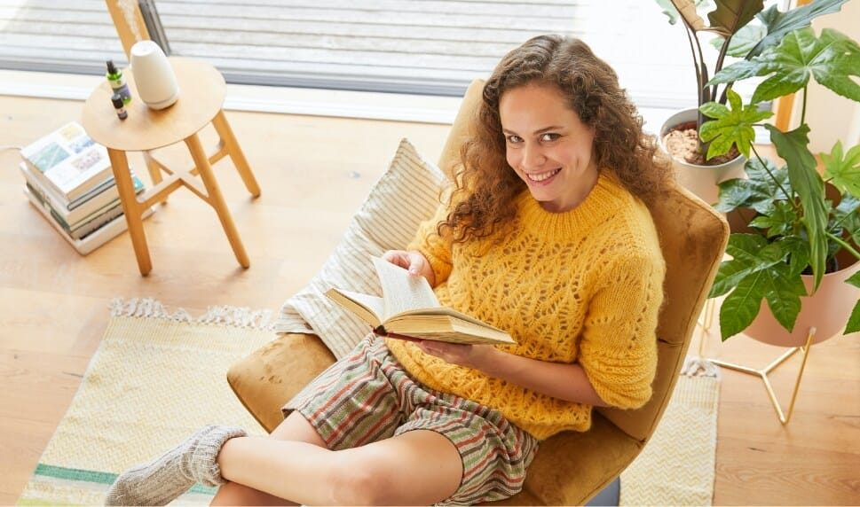 Primavera Frau Lesen
